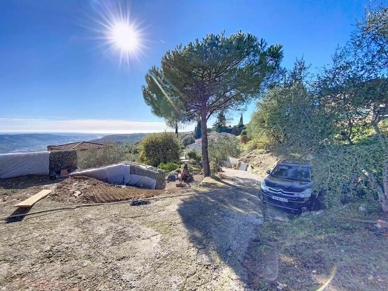 Maison - 214 m² - 6 pièces