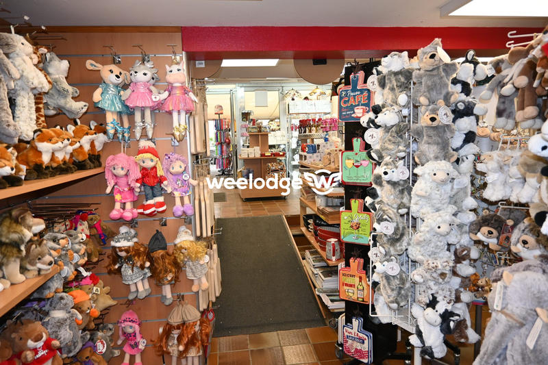 Local commercial - 64 m² - 3 pièces