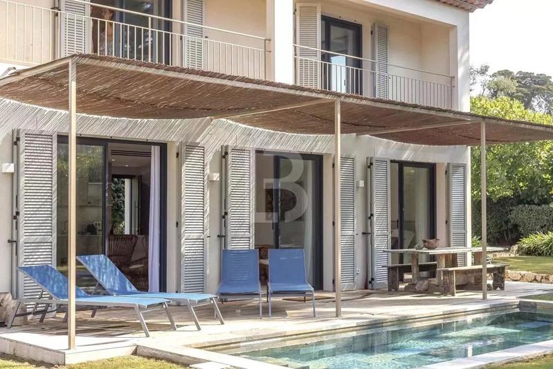 Villa - 163 m² - 5 pièces