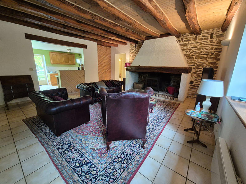 Maison - 139 m² - 5 pièces