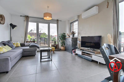 Appartement - 81 m² - 4 pièces