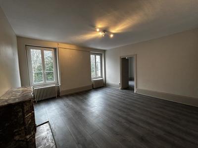 Appartement - 81 m² - 2 pièces