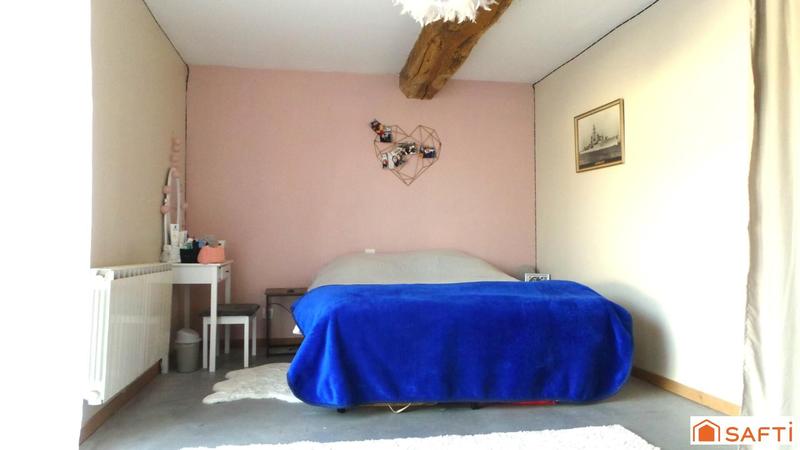 Maison - 211 m² - 6 pièces