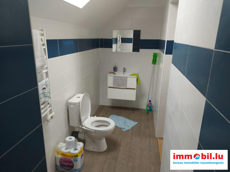 Maison - 255 m² - 7 pièces