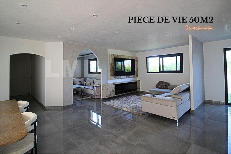 Maison traditionnelle - 127 m² - 5 pièces