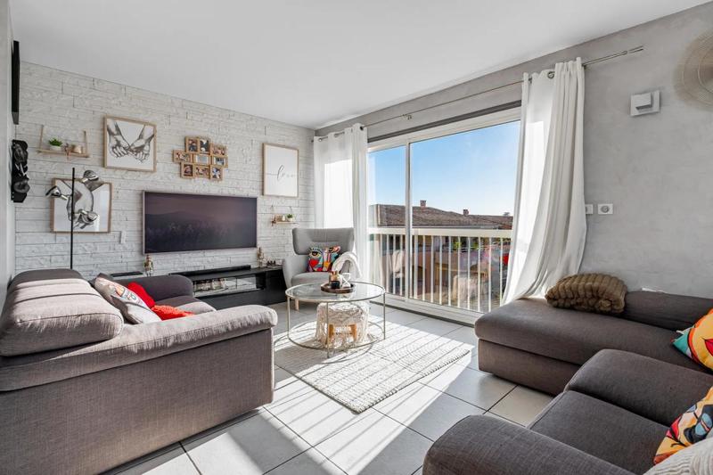 Appartement - 87 m² - 3 pièces