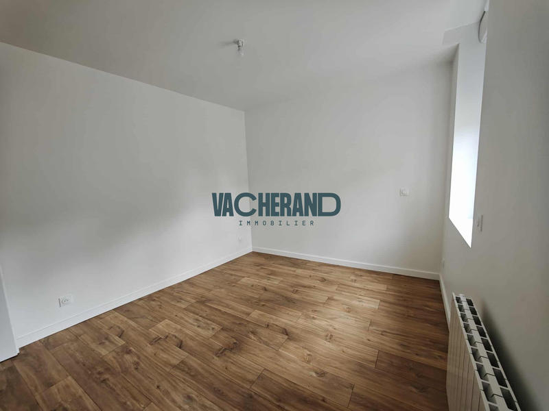 Appartement - 90 m² - 4 pièces