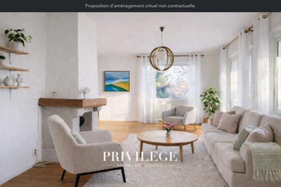 Maison - 229 m² - 7 pièces