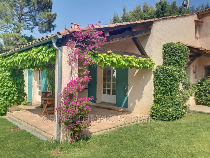 Villa - 225 m² - 6 pièces