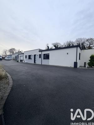 Maison de village - 183 m² - 9 pièces