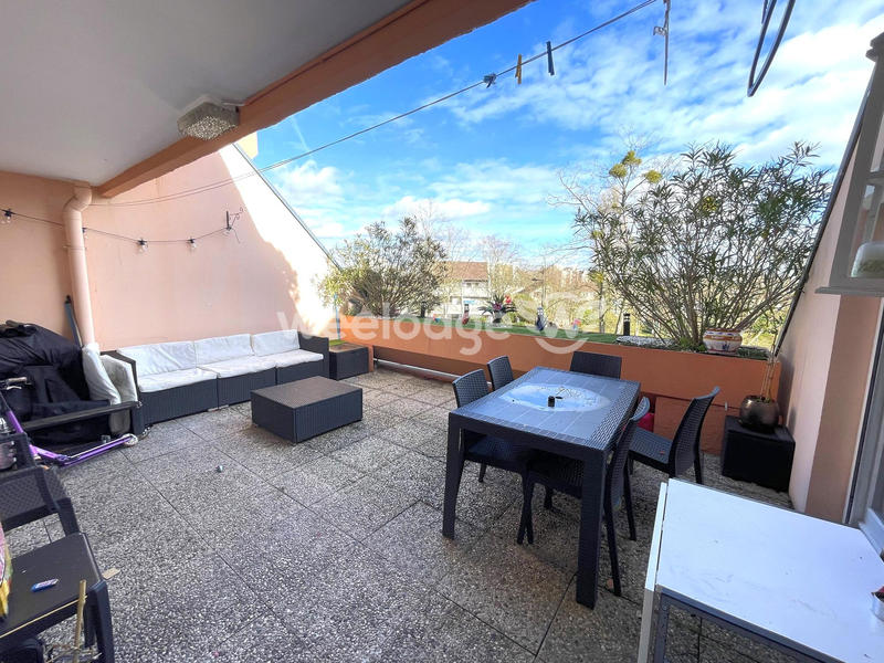 Appartement - 89 m² - 5 pièces