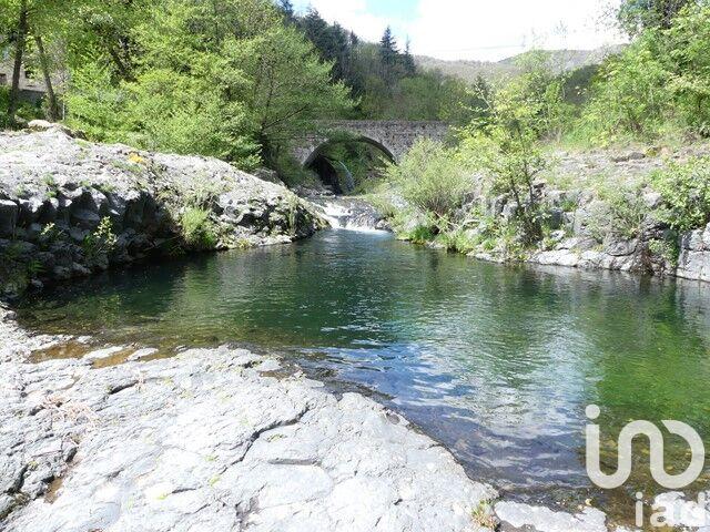 Appartement - 98 m² - 4 pièces