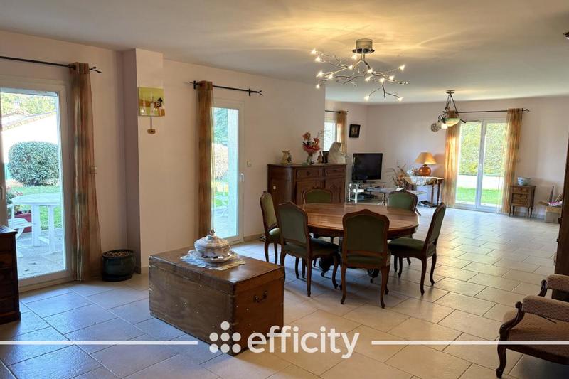 Appartement - 120 m² - 4 pièces