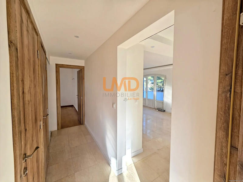 Appartement - 100 m² - 4 pièces