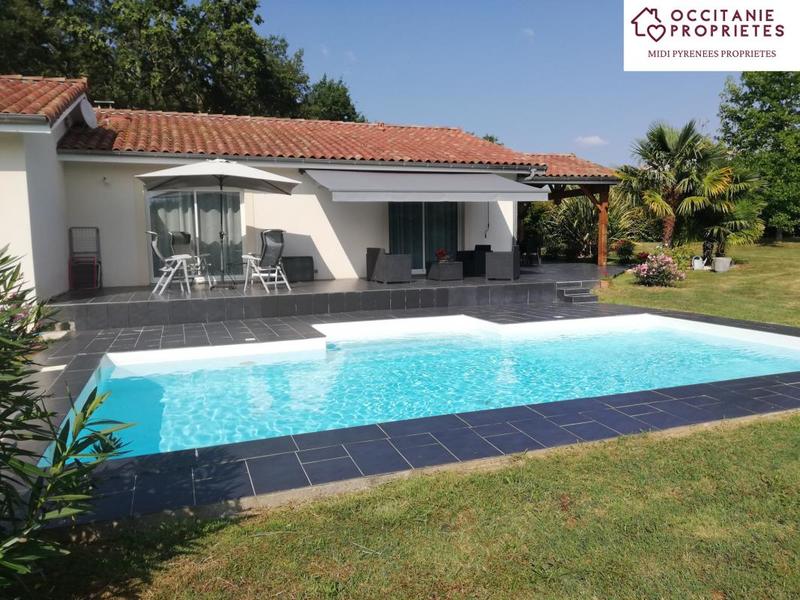 Villa - 140 m² - 6 pièces
