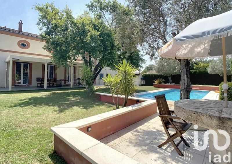 Maison - 280 m² - 7 pièces