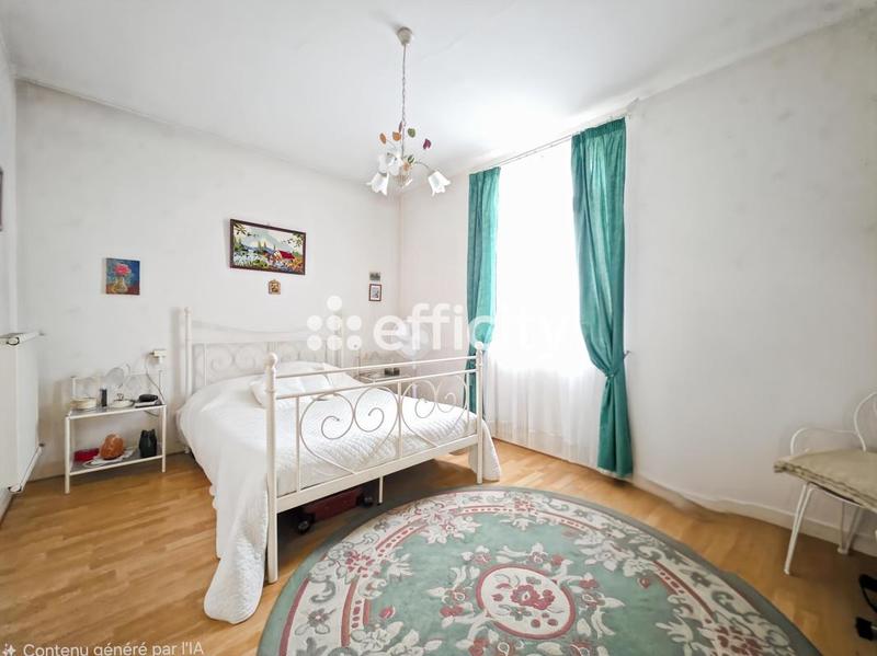 Appartement - 90 m² - 4 pièces