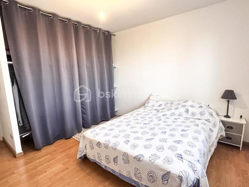 Maison traditionnelle - 183 m² - 8 pièces