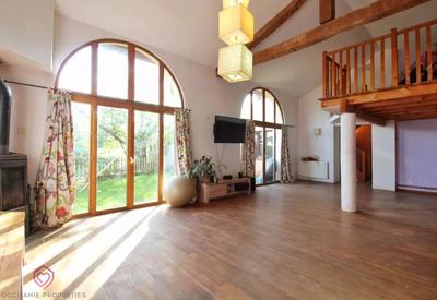 Fermette - 196 m² - 8 pièces