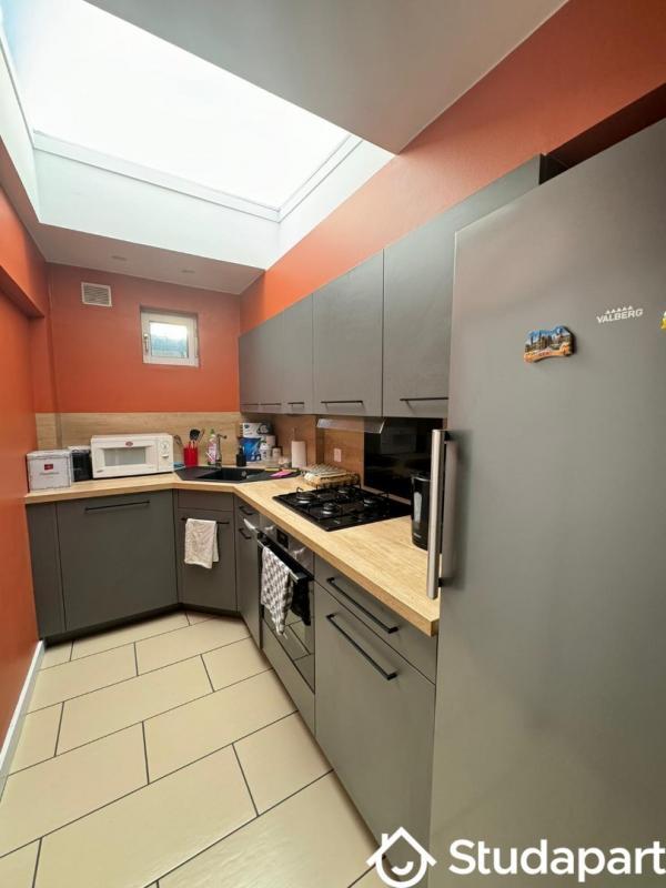 Chambre - 9 m² - 1 pièce