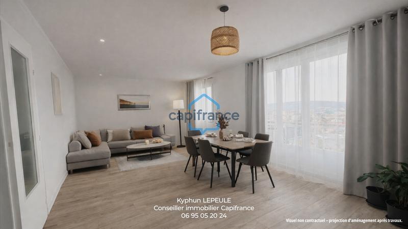 Appartement - 92 m² - 9 pièces