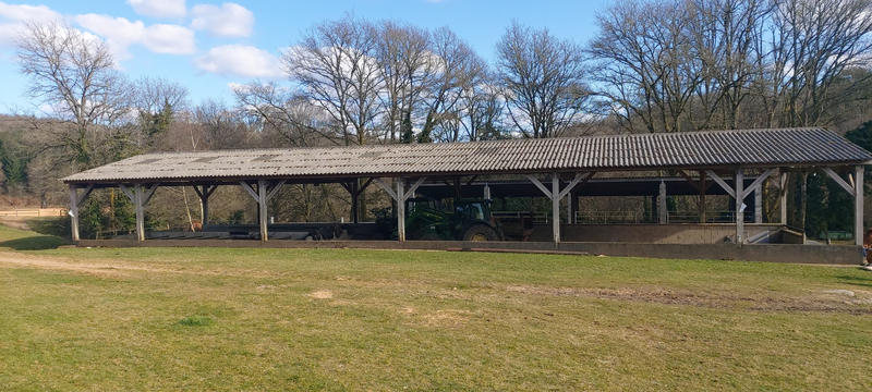 Propriété - 530 m² - 25 pièces