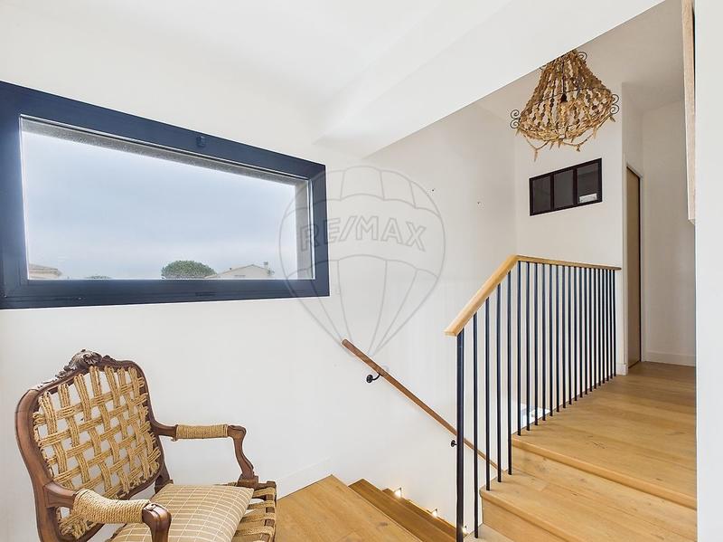 Maison - 175 m² - 6 pièces