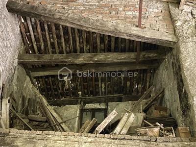 Immeuble - 150 m² - 1 pièce