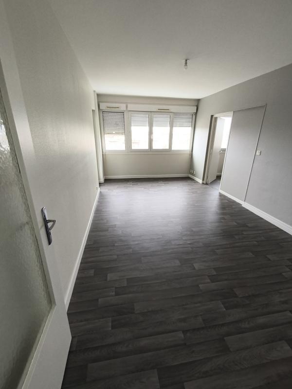 Appartement - 83 m² - 4 pièces
