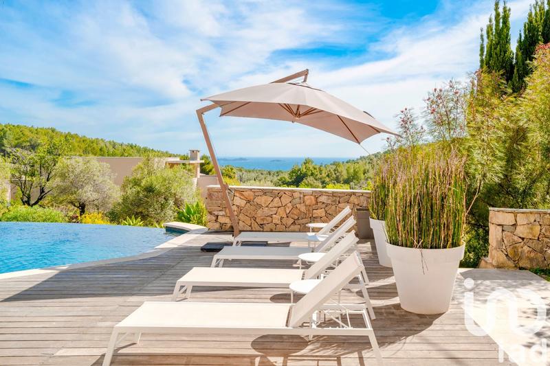 Maison - 182 m² - 6 pièces