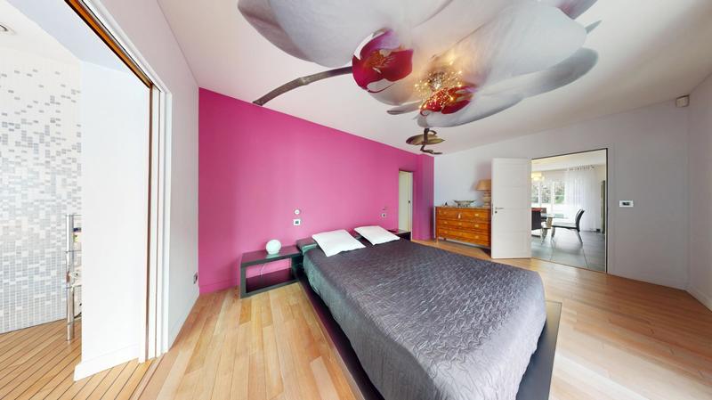 Maison - 252 m² - 6 pièces