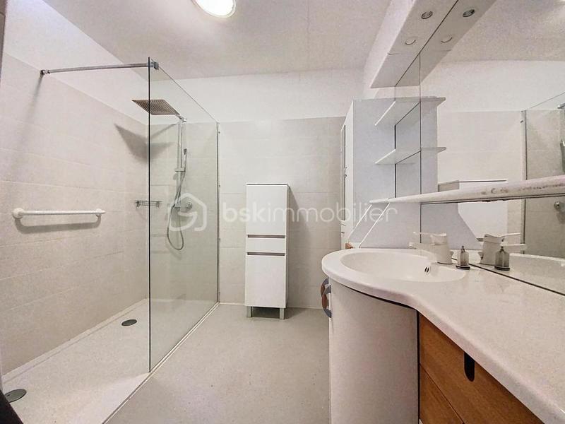 Maison traditionnelle - 106 m² - 4 pièces