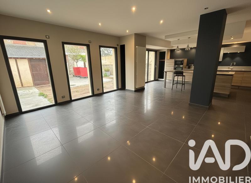 Maison de ville - 188 m² - 8 pièces