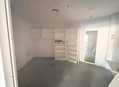 Local commercial - 158 m²