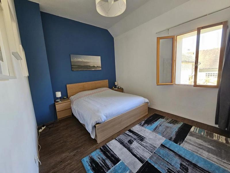 Maison de village - 180 m² - 9 pièces