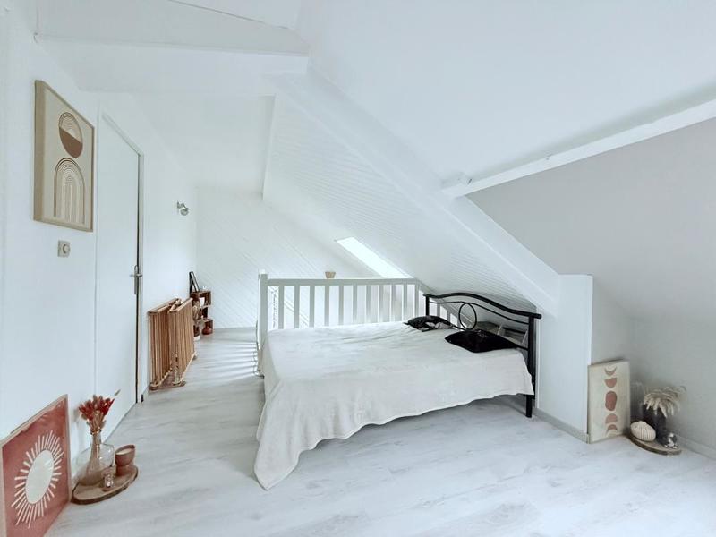 Maison - 185 m² - 5 pièces