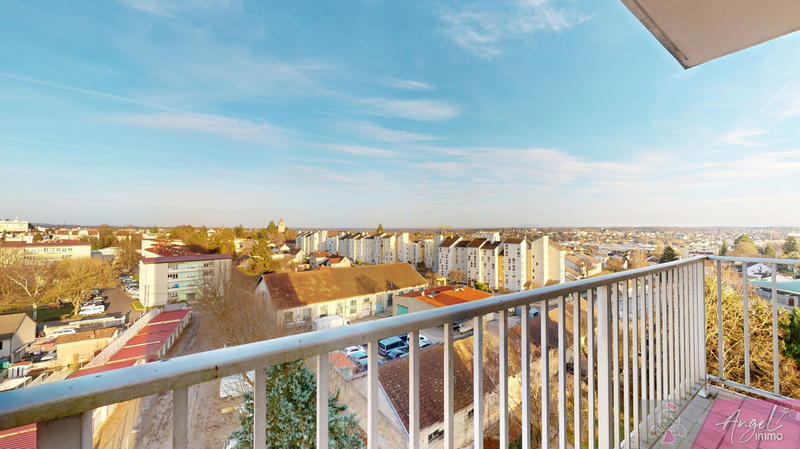 Appartement - 72 m² - 3 pièces