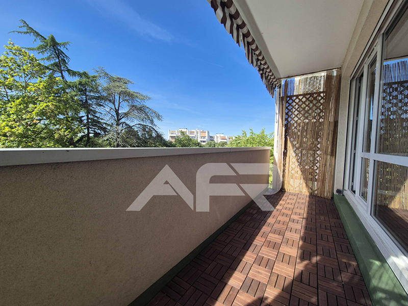 Appartement - 109 m² - 5 pièces