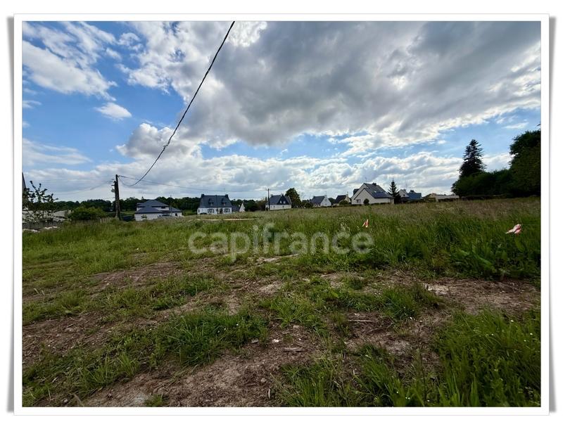 Terrain constructible - 920 m²