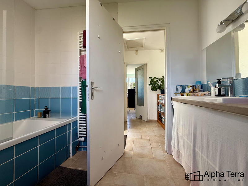 Maison ancienne - 258 m² - 9 pièces