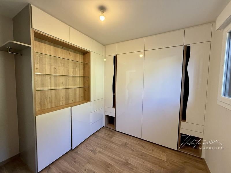 Maison contemporaine - 142 m² - 7 pièces