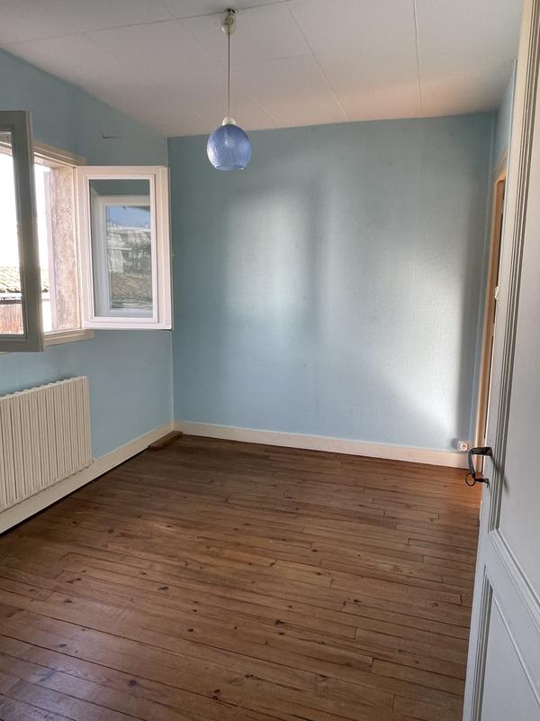 Maison - 82 m² - 5 pièces