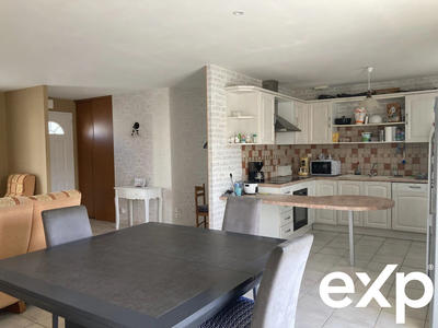 Appartement - 100 m² - 5 pièces