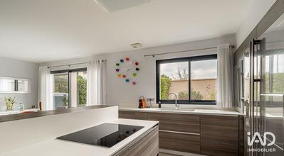 Maison - 163 m² - 7 pièces