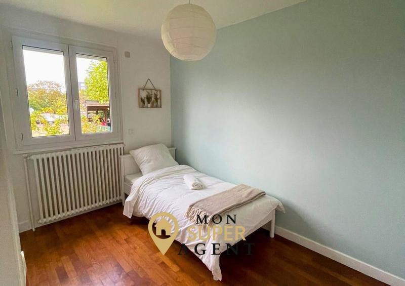 Maison - 125 m² - 5 pièces