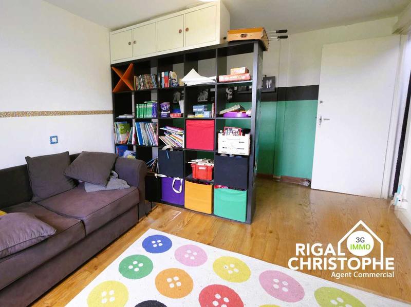 Demeure - 220 m² - 8 pièces