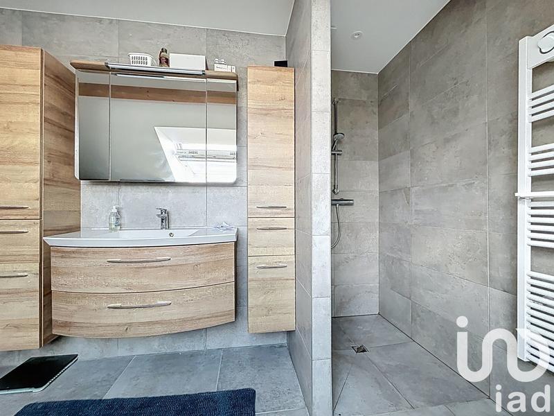 Maison - 171 m² - 8 pièces