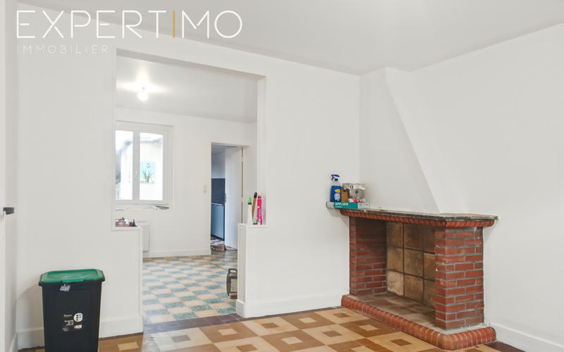 Maison - 93 m² - 5 pièces