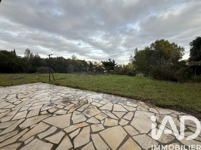 Maison - 178 m² - 8 pièces