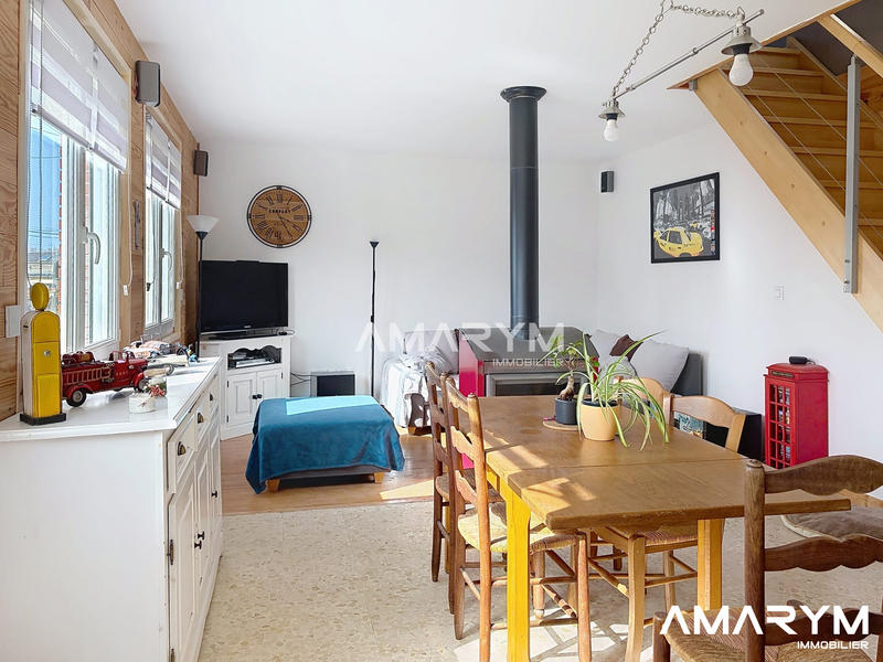 Maison - 97 m² - 5 pièces